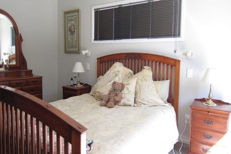 Photo of property in 4 Park Avenue, Waikanae, 5036