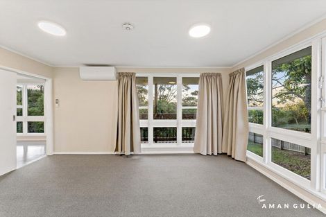 Photo of property in 18 Grandison Crescent, New Lynn, Auckland, 0600