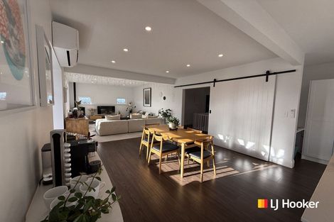 Photo of property in 104 Forbury Road, Saint Clair, Dunedin, 9012