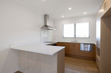 Photo of property in 4/6 Ruakiwi Road, Hamilton Lake, Hamilton, 3204