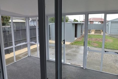 Photo of property in 124 Springs Road, Hornby, Christchurch, 8042