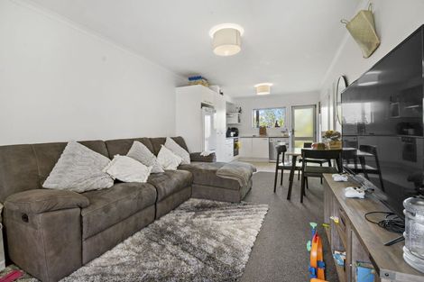 Photo of property in 18/94 Glengarry Road, Glen Eden, Auckland, 0602