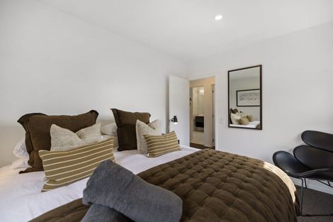 Photo of property in 3a Rannoch Drive, Jacks Point, Queenstown, 9371