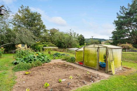 Photo of property in 332 Kuku East Road, Kuku, Manakau, 5570