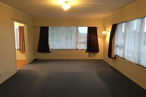 Photo of property in 2/10 Manuka Road, Glenfield, Auckland, 0629