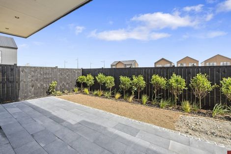 Photo of property in 14 Hampshire Lane, Karaka, 2580