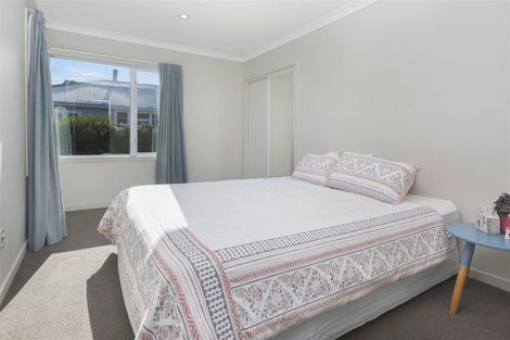 Photo of property in 63 Vagues Road, Northcote, Christchurch, 8052
