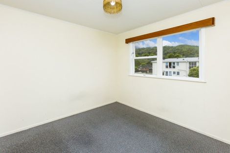 Photo of property in Shakespeare Flats, 8/48 Merton Street, Trentham, Upper Hutt, 5018