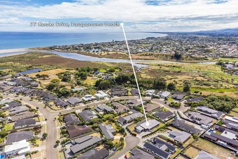 Photo of property in 77 Kotuku Drive, Paraparaumu Beach, Paraparaumu, 5032