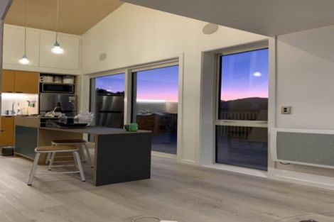 Photo of property in 7 Livingstone Street, Brooklyn, Wellington, 6021