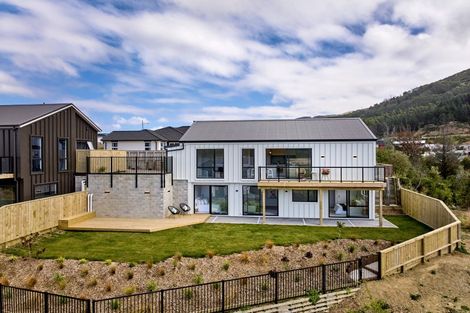 Photo of property in 38 Hokioi Drive, Kenepuru, Porirua, 5022