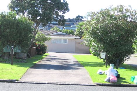 Photo of property in 1/18 Hattaway Avenue, Bucklands Beach, Auckland, 2012