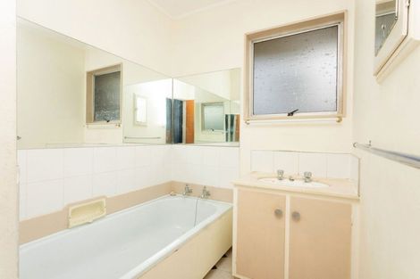 Photo of property in 319 High Street, Dannevirke, 4930