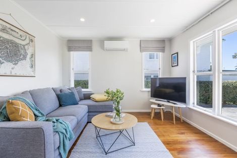 Photo of property in 787 Te Atatu Road, Te Atatu Peninsula, Auckland, 0610