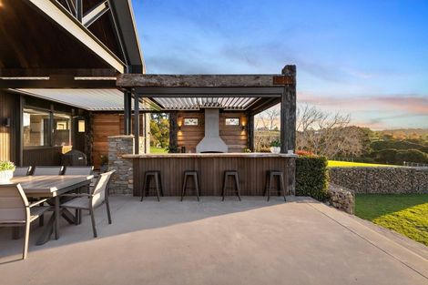 Photo of property in 202 Broomfields Road, Whitford, 2571