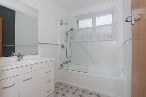 Photo of property in 4 Maunder Street, Marton, 4710