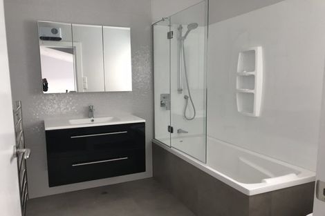 Photo of property in 121u3 Rongotai Road, Kilbirnie, Wellington, 6022