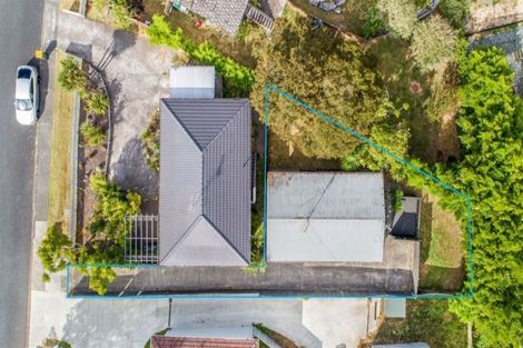 Photo of property in 14 Barnfield Place, Glendene, Auckland, 0602