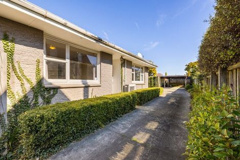 Photo of property in 49 Bretts Road, St Albans, Christchurch, 8052