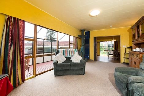 Photo of property in 3 Norwich Avenue, Spotswood, New Plymouth, 4310