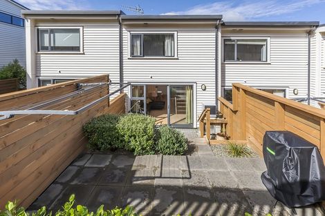 Photo of property in 19/22u Booth Street, Miramar, Wellington, 6022