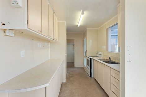 Photo of property in 30 Arawhata Road, Paraparaumu, 5032