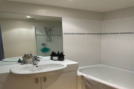 Photo of property in 80u4 Salamanca Road, Kelburn, Wellington, 6012
