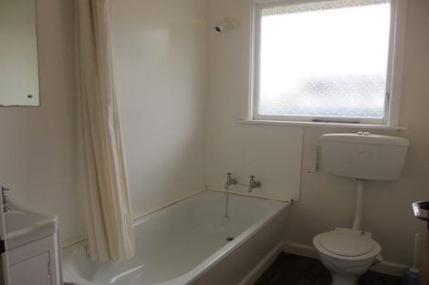Photo of property in 2/26 Edgeware Road, St Albans, Christchurch, 8014