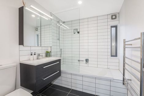 Photo of property in 14/7u Handyside Street, Tawa, Wellington, 5028