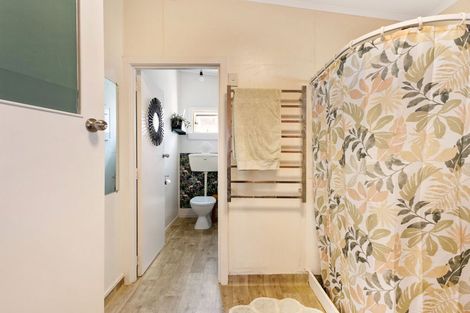 Photo of property in 905 Willowpark Road North, Mayfair, Hastings, 4122