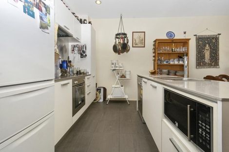 Photo of property in 76p Edmonton Road, Henderson, Auckland, 0612