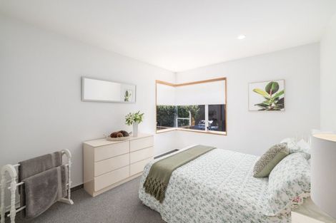 Photo of property in 2/48 Staveley Street, Avonhead, Christchurch, 8042