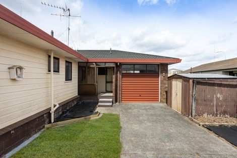 Photo of property in 12 Jasmine Avenue, Dinsdale, Hamilton, 3204