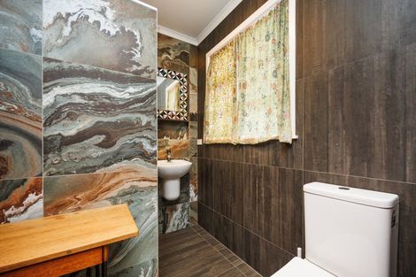 Photo of property in 35 Collingwood Street, Hokowhitu, Palmerston North, 4410