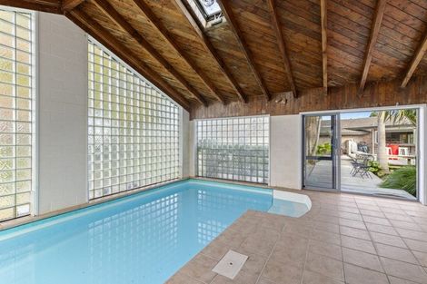 Photo of property in 37 Karioitahi Road, Waiuku, 2683