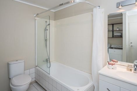 Photo of property in Fernhill Flats, 324u6 The Terrace, Te Aro, Wellington, 6011