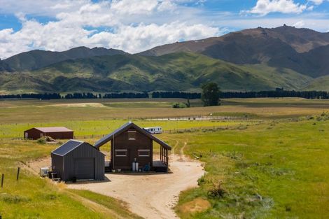 Photo of property in 38 Scrubby Gully Road, Waikerikeri, Alexandra, 9393