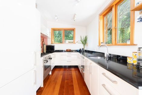 Photo of property in 34 Oban Street, Wadestown, Wellington, 6012