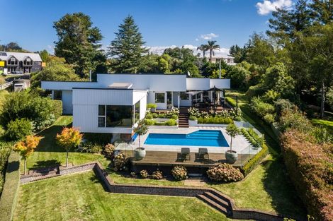 Photo of property in 119 Te Mata Peak Road, Havelock North, 4130