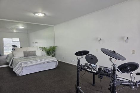 Photo of property in 103 Maupuia Road, Maupuia, Wellington, 6022