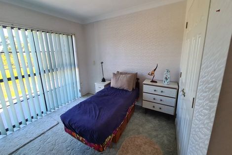 Photo of property in 10 Porterfield Road, Whitford, Howick, 2571