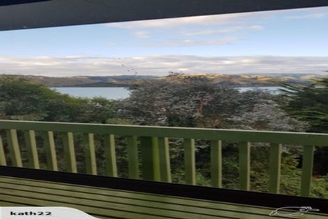 Photo of property in 27 Spinnaker Drive, Whitby, Porirua, 5024