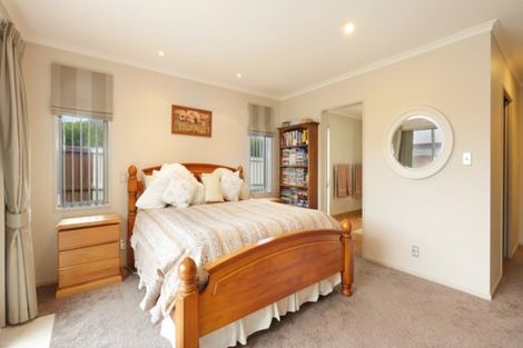 Photo of property in 16 Lynley Drive, West Melton, 7618