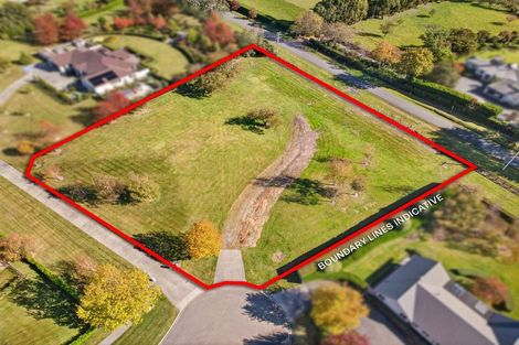 Photo of property in 5 Eagle Place, Martinborough, 5711