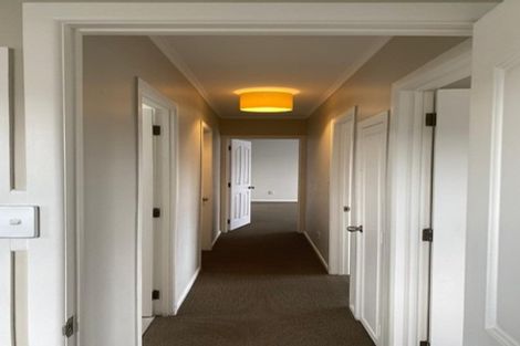 Photo of property in 101 Stanley Road, Glenfield, Auckland, 0629