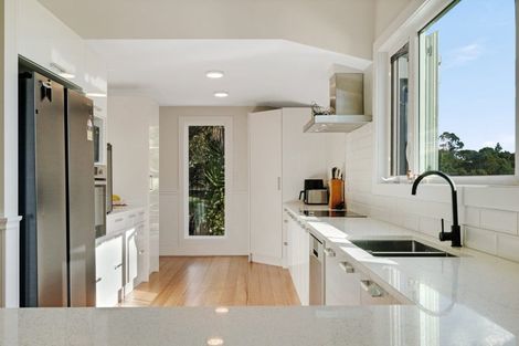 Photo of property in 176 Wishart Road, Helensville, 0875