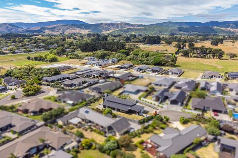 Photo of property in 77 Kotuku Drive, Paraparaumu Beach, Paraparaumu, 5032