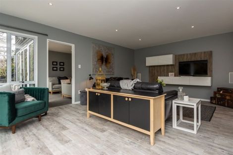 Photo of property in 37 Totara Street, Fendalton, Christchurch, 8041