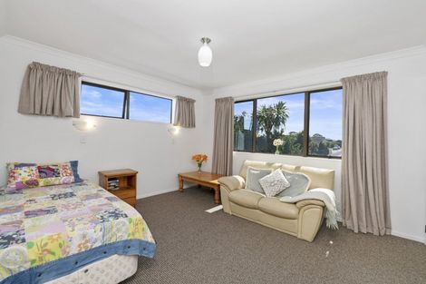 Photo of property in 1/15 Solway Place, Mount Maunganui, 3116