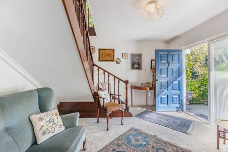 Photo of property in 71 Faraday Street, Hospital Hill, Napier, 4110